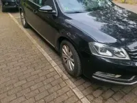 Gebraucht VW Passat 140 PS (102 kW) 2012 Schwarz Kombi