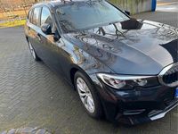 Gebraucht BMW 318 Advantage 150 PS (110 kW) 2020 Schwarz Kombi