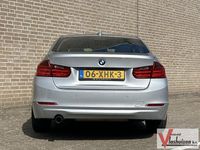 Gebraucht BMW 320 184 PS (135 kW) 2012 Grau Limousine