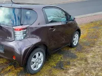 Gebraucht Toyota iQ 68 PS (50 kW) 2009 Violet Kleinwagen