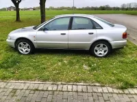Second-hand Audi A4 125 CP (91 kW) 1997 Argintiu Berlinǎ