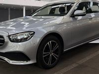 Gebraucht Mercedes E220 200 PS (147 kW) 2023 Silber Kombi