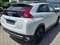 Gebraucht Mitsubishi Eclipse Cross Active 148 PS (108 kW) 2019 Perlmuttweiss (p) SUV