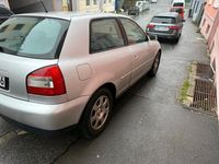 Gebraucht Audi A3 Basis 2000 Silber Kleinwagen