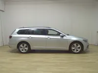 Używany VW Passat Style 200 KM (147 kW) 2022 Srebrny Kombi