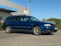 Gebraucht VW Passat 131 PS (96 kW) 2002 Blau Kombi