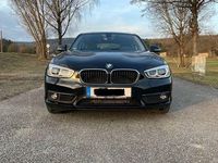 Gebraucht BMW 118 136 PS (100 kW) 2018 Schwarz Kleinwagen