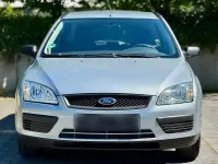 Gebraucht Ford Focus 100 PS (73 kW) 2005 Silber Kombi