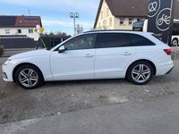 Gebraucht Audi A4 Basis 204 PS (150 kW) 2022 Weiß Kombi
