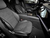 Gebraucht Mercedes E300 AMG 197 PS (144 kW) 2025 Metalliclack obsidianschwarz Kombi