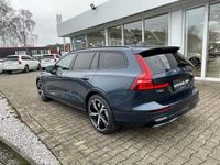 gebraucht Volvo V60 B4 Autom. Plus Dark Sitzhzg.