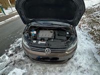 Gebraucht VW Touran 140 PS (102 kW) 2012 Braun Van / Kleinbus