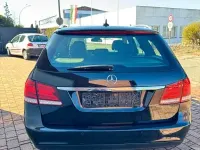 Gebraucht Mercedes E200 Elegance 136 PS (100 kW) 2014 Schwarz Limousine