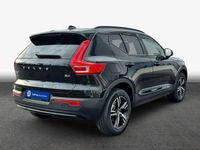 Neu Volvo XC40 Plus 197 PS (144 kW) 2026 Schwarz SUV