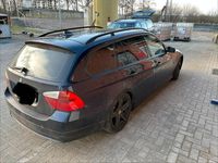 Gebraucht BMW 325 218 PS (160 kW) 2008 Blau Kombi