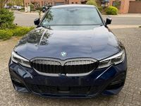 Gebraucht BMW 330e Shadowline 292 PS (214 kW) 2020 Blau Limousine