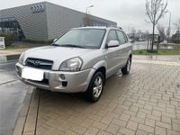 Gebraucht Hyundai Tucson 141 PS (103 kW) 2010 Silber SUV