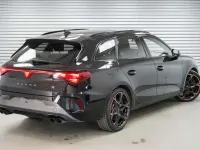 Gebraucht Cupra Leon VZ 333 PS (244 kW) 2025 Midnight black Kombi