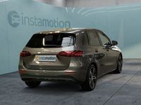 Gebraucht Mercedes B220 Progressive 190 PS (139 kW) 2025 Grau Kleinwagen