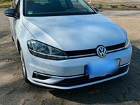 Gebraucht VW Golf VII Sound 85 PS (62 kW) 2017 Weiß Limousine