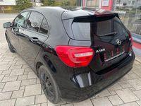 Gebraucht Mercedes A180 109 PS (80 kW) 2013 Limousine
