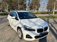 Gebraucht BMW 220 Active Tourer Performance 192 PS (141 kW) 2020 Weiß Van / Kleinbus