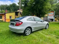 Gebraucht Mercedes C180 130 PS (95 kW) 2002 Silber Coupé