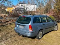 Gebraucht Ford Focus 101 PS (74 kW) 2004 Blau Kombi