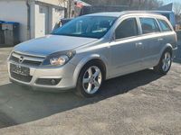 Gebraucht Opel Astra Edition 101 PS (74 kW) 2005 Silber Kombi