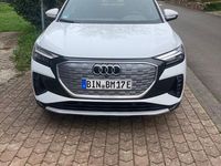 Second-hand Audi Q4 e-tron Ambiente 210 kW (286 CP) 2024 Alb SUV