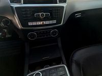 Gebraucht Mercedes ML250 204 PS (150 kW) 2013 Grau SUV