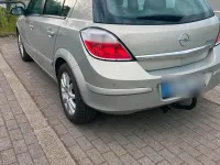 Gebraucht Opel Astra 125 PS (91 kW) 2007 Silber Kleinwagen