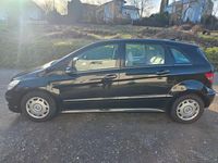 Gebraucht Mercedes B150 95 PS (69 kW) 2007 Schwarz Van / Kleinbus