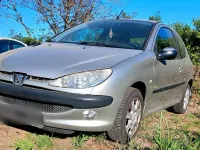 Gebraucht Peugeot 206 60 PS (44 kW) 2005 Silber Limousine