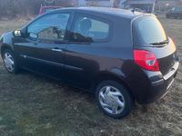 Gebraucht Renault Clio II 75 PS (55 kW) 2008 Schwarz Kleinwagen