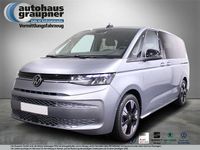 Gebraucht VW T7 Life 150 PS (110 kW) 2022 Silber / monosilber Van