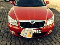 Gebraucht Skoda Octavia Ambiente 105 PS (77 kW) 2009 Rot Limousine