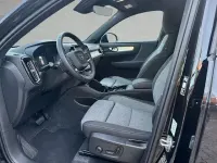 Gebraucht Volvo XC40 Plus 163 PS (119 kW) 2025 Onyx schwarz SUV