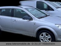Gebraucht Opel Astra 110 PS (80 kW) 2011 Silber Kombi