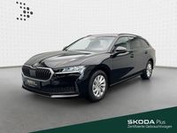 Gebraucht Skoda Superb Essence 150 PS (110 kW) 2025 Ebony schwarz metallic Kombi
