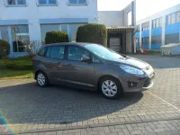 Gebraucht Ford Grand C-Max 116 PS (85 kW) 2013 Braun Van / Kleinbus