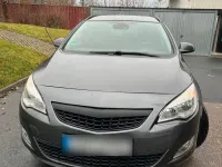 Gebraucht Opel Astra 2011 Grau Kombi
