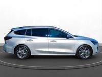 Gebraucht Ford Focus ST-Line 155 PS (114 kW) 2023 Polarsilber metallic Kombi