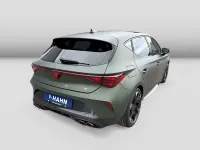 Neu Cupra Leon VZ 325 PS (239 kW) 2026 Grün Kleinwagen