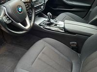 Gebraucht BMW 520 190 PS (139 kW) 2017 Silber Kombi