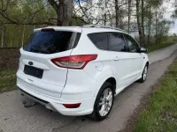 Usado Ford Kuga Titanium 180 HP (132 kW) 2015 Branco SUV