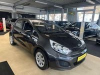 Gebraucht Kia Rio Attract 86 PS (63 kW) 2012 Grau Kleinwagen