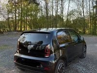 Second-hand VW up! Join 75 CP (55 kW) 2018 Negru Hatchback