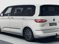Neu VW Multivan Style 150 PS (110 kW) 2025 Blau metallic Van