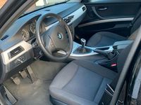 Gebraucht BMW 318 Performance 143 PS (105 kW) 2009 Schwarz Limousine
